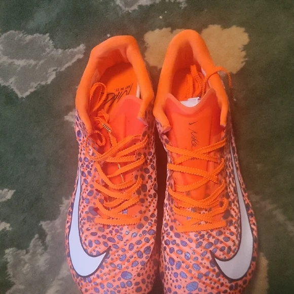 Nike Orange and Purple Athletic Shoes